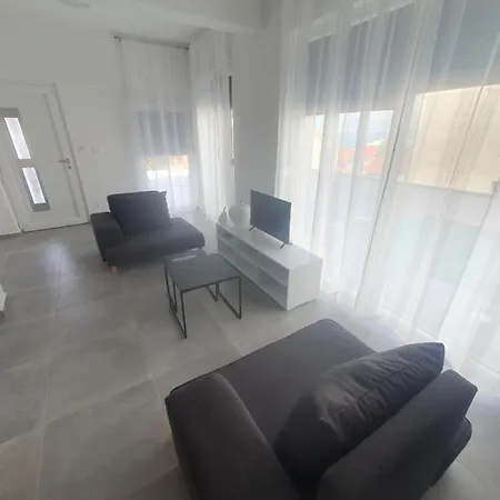 Palace Deluxe Apartment Trogir