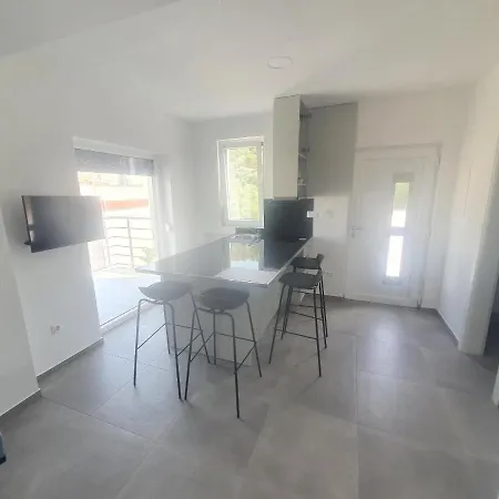 Palace Deluxe Apartment